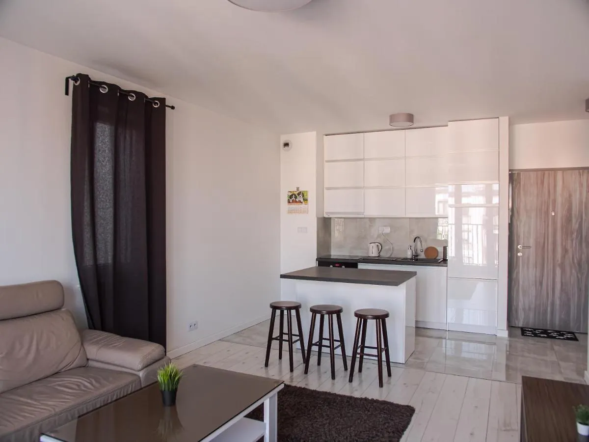 Sdh Warsaw Comfortable Apartment Near Chopin Airport